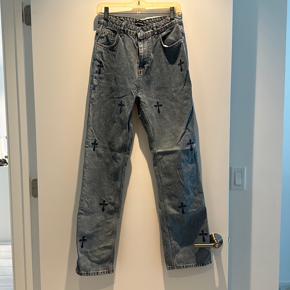 Embroidered straight leg jeans